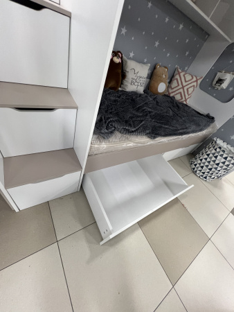 Кровать 3-х местная Квартет (цвет белый)