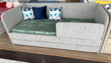 Мягкая кровать Nepos 200х90 (бортик универсальный). Велюр Velutto - 5 цветов в продаже!